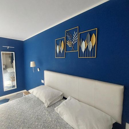 Be Blu Apartment Neapel Exteriör bild