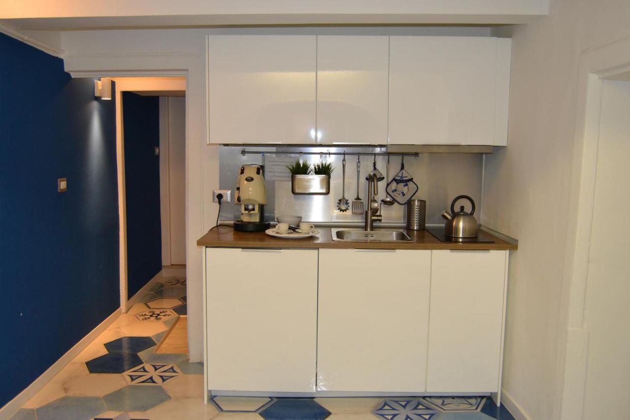 Be Blu Apartment Neapel Exteriör bild